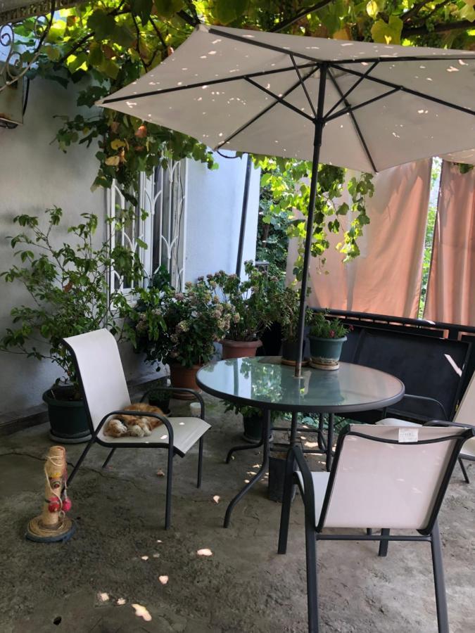 Apartment Lui Тбілісі Екстер'єр фото