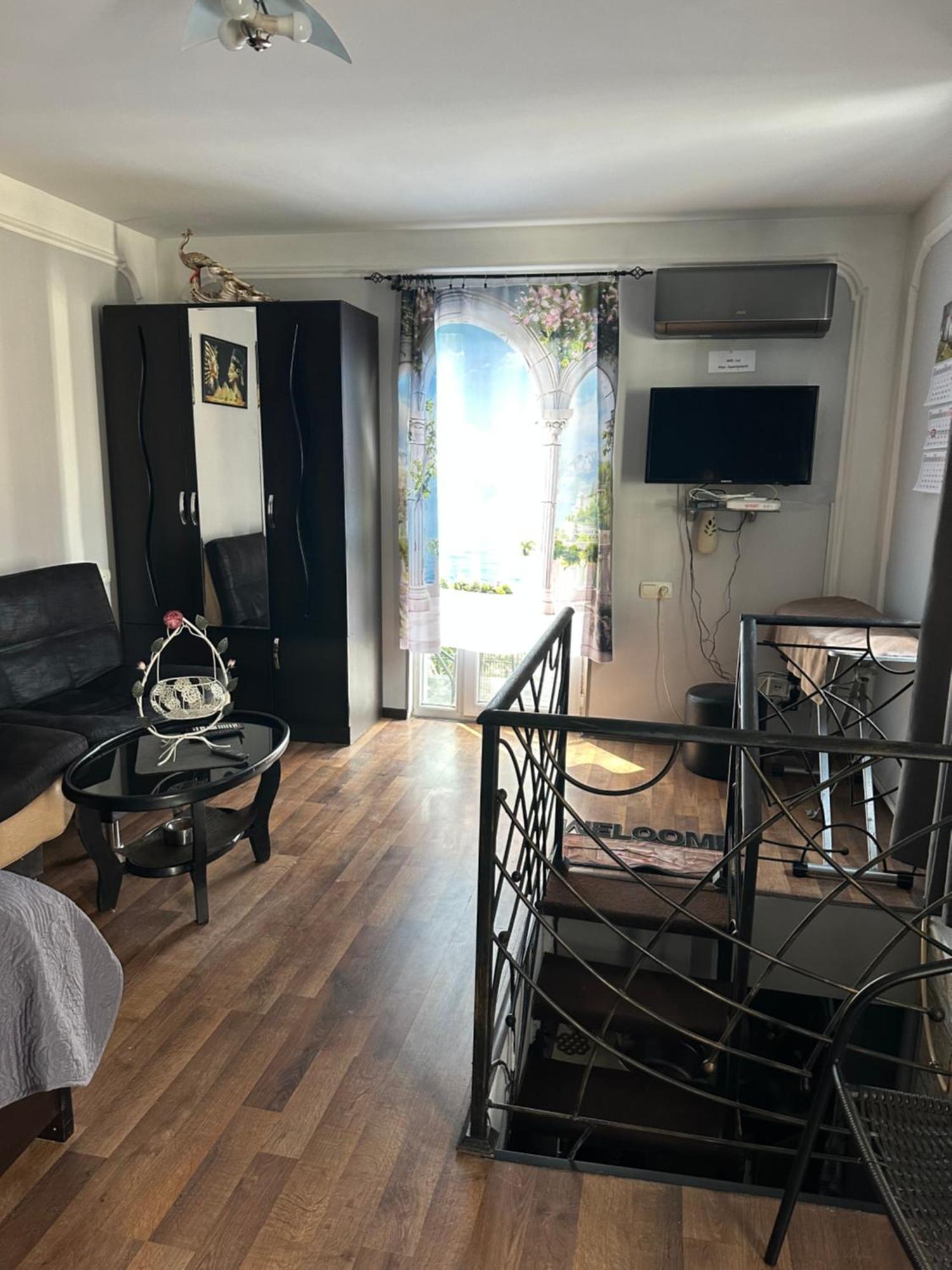 Apartment Lui Тбілісі Екстер'єр фото